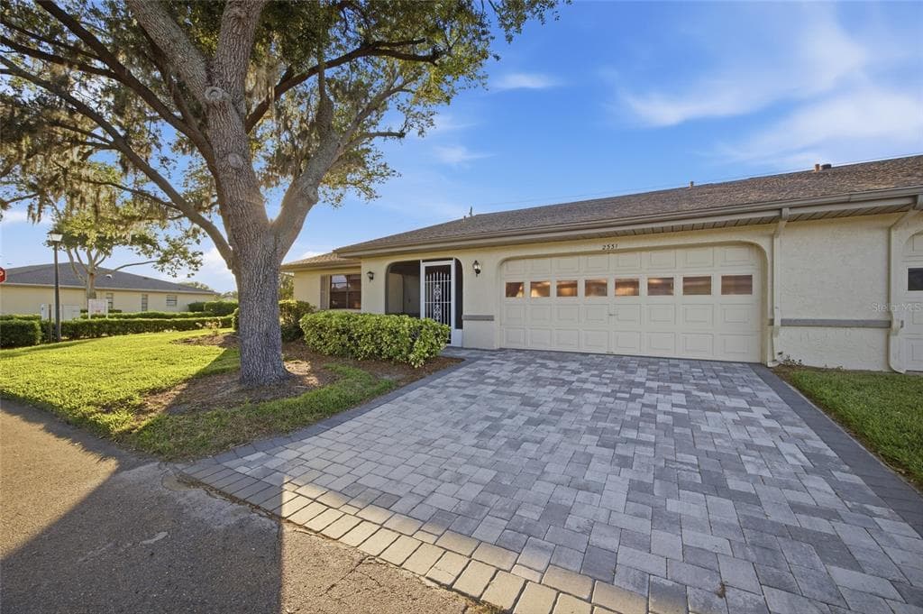 2331 LANCASTER DRIVE, SUN CITY CENTER, FL 33573