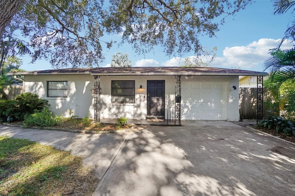 162 SE LINCOLN CIRCLE N, ST PETERSBURG, FL 33703 — zdjęcie 3