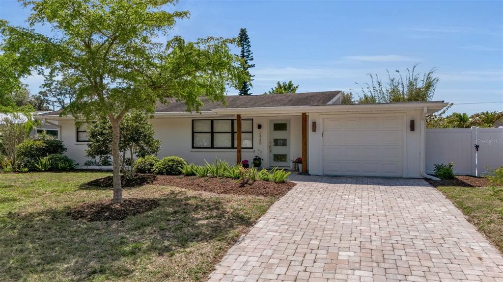 2440 VALENCIA DRIVE, SARASOTA, FL 34239 — zdjęcie 2