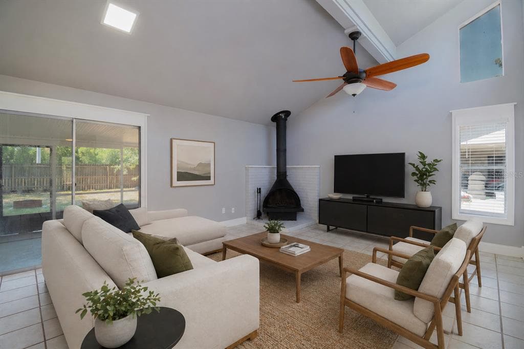 2411 NW 54TH AVENUE, GAINESVILLE, FL 32653 — zdjęcie 4