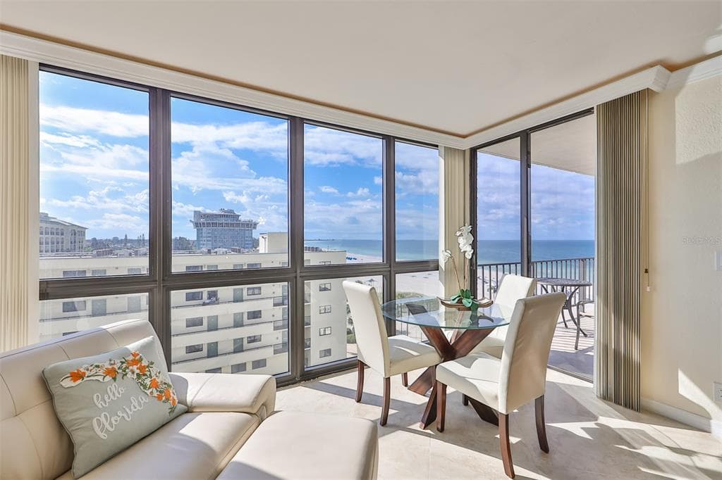 5396 GULF BOULEVARD # 701, ST PETE BEACH, FL 33706 — zdjęcie 2