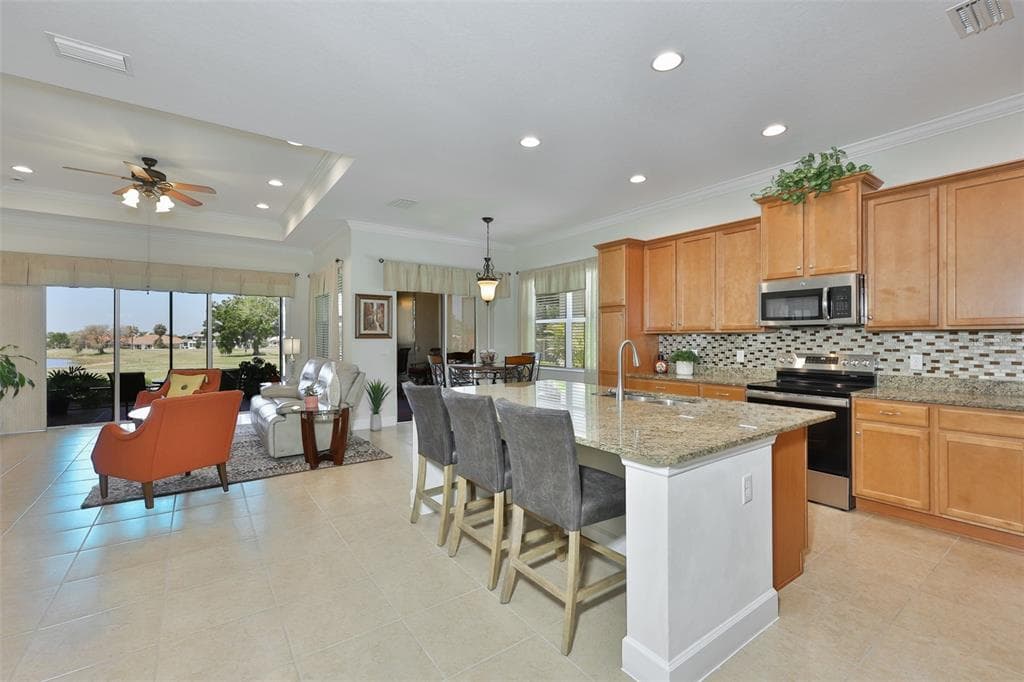 1809 PACIFIC DUNES DRIVE, SUN CITY CENTER, FL 33573 — zdjęcie 5