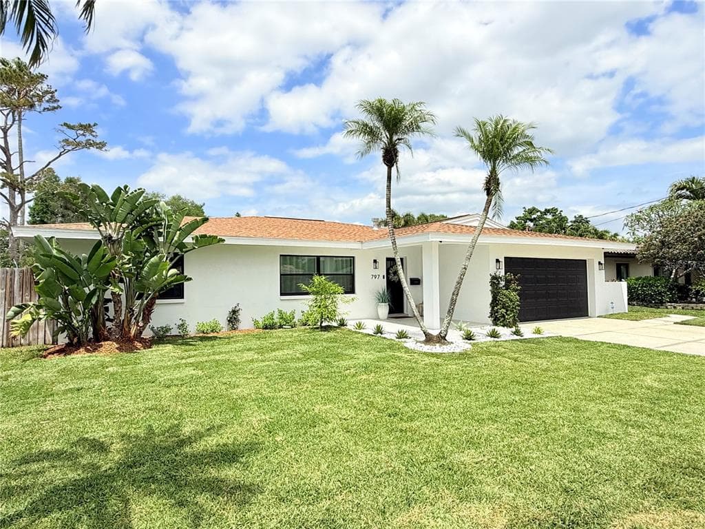 797 45TH AVENUE NE, ST PETERSBURG, FL 33703 — zdjęcie 2