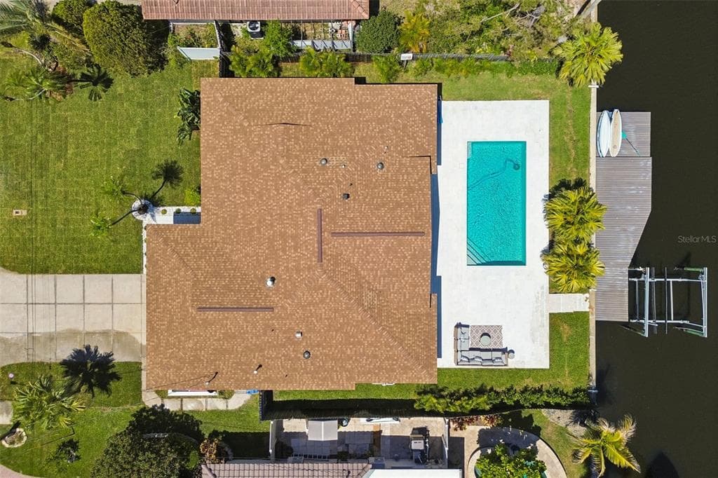 797 45TH AVENUE NE, ST PETERSBURG, FL 33703 — zdjęcie 4