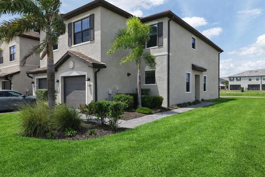 15245 LYLA TERRACE, LAKEWOOD RANCH, FL 34211