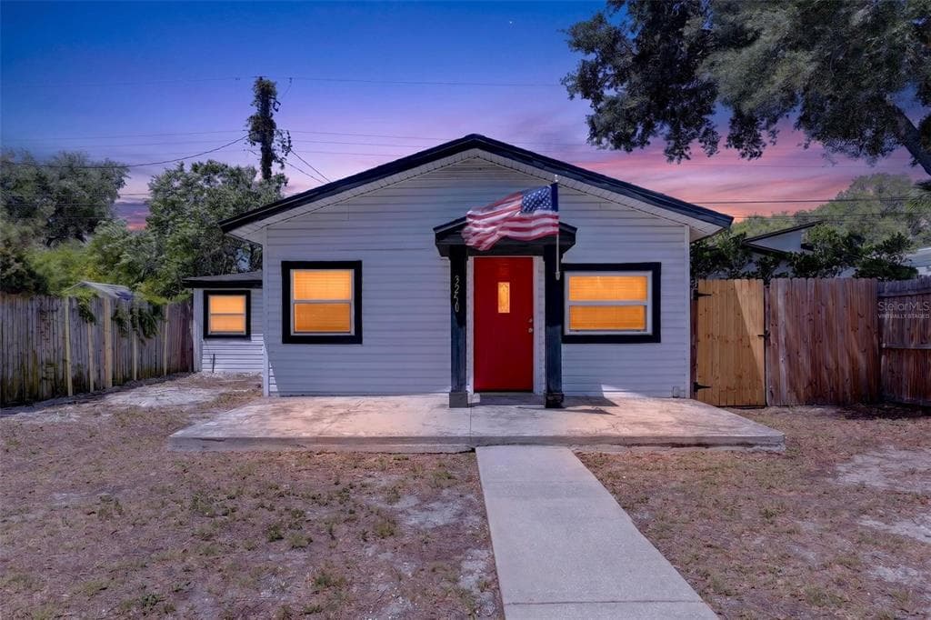 3250 PRESCOTT STREET N, ST PETERSBURG, FL 33713