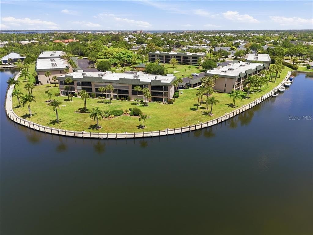 601 SHREVE STREET # 32B, PUNTA GORDA, FL 33950 — zdjęcie 3