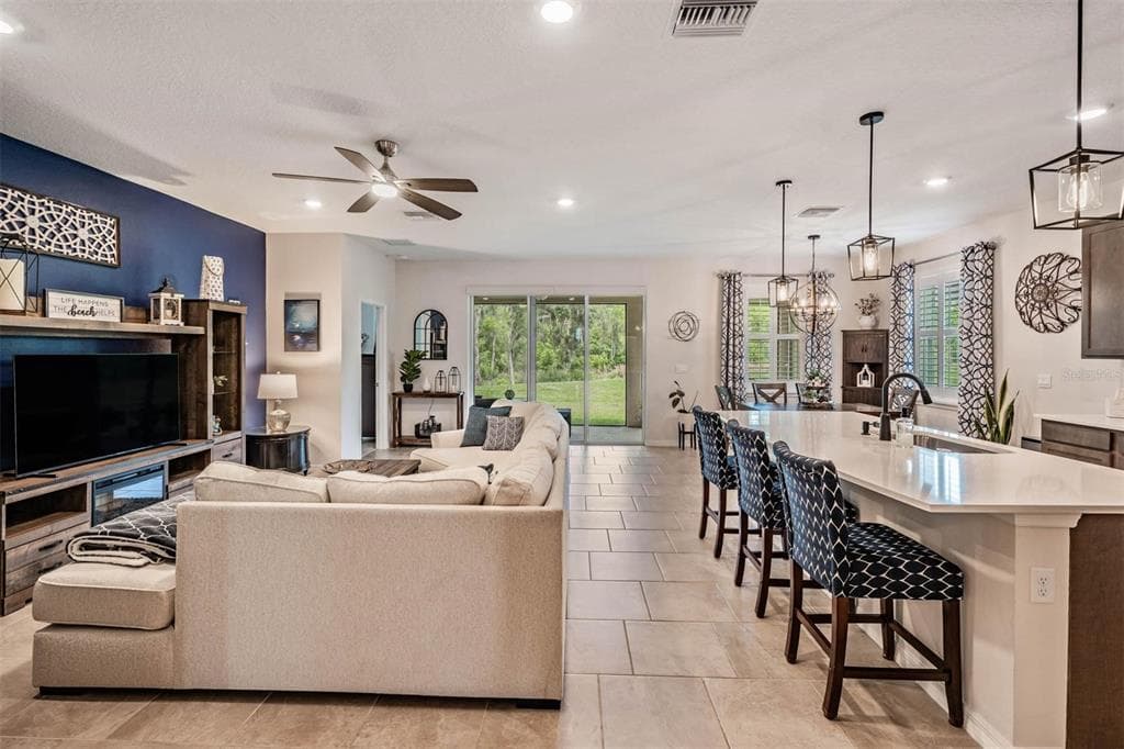 6862 BROAD RIVER AVENUE, LAND O LAKES, FL 34638 — zdjęcie 3