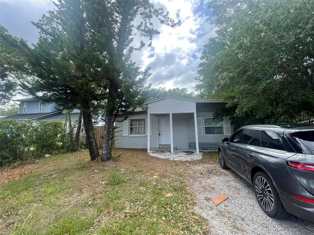 8716 N TANGERINE PLACE, TAMPA, FL 33617 — zdjęcie 2