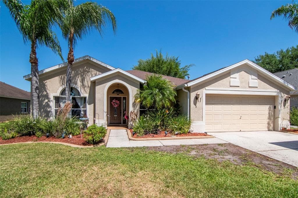 19103 WIND DANCER STREET, LUTZ, FL 33558