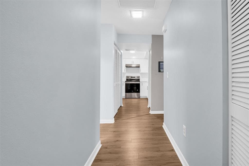 2765 COUNTRYSIDE BOULEVARD # 104, CLEARWATER, FL 33761 — zdjęcie 3