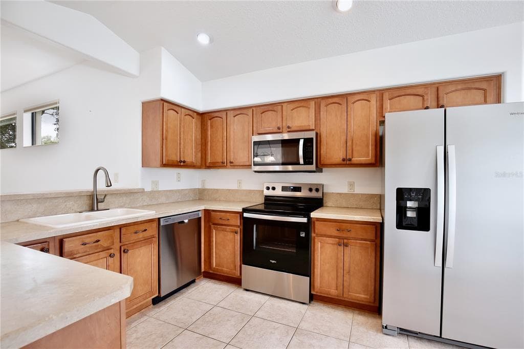 27210 STONEY BROOK DRIVE, LEESBURG, FL 34748 — zdjęcie 4