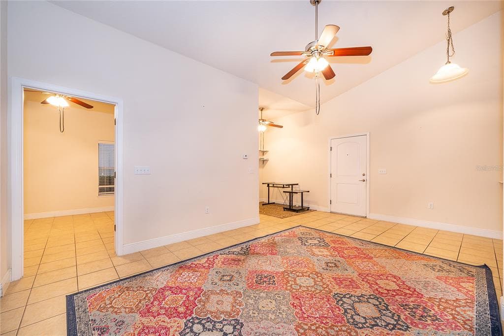1075 DAVID WALKER DRIVE # C-1, TAVARES, FL 32778 — zdjęcie 5