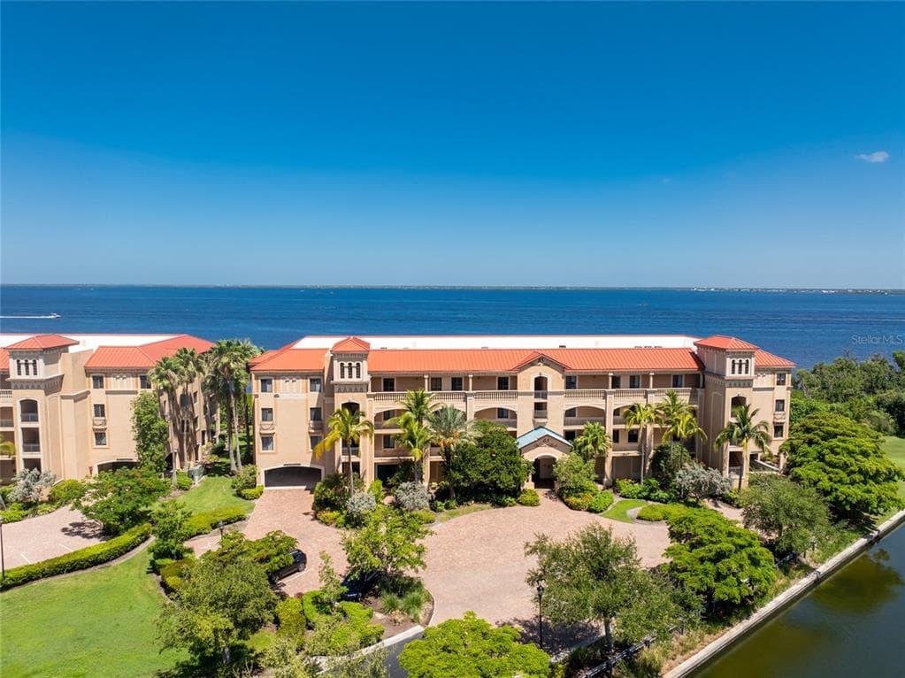 85 VIVANTE BOULEVARD # 8524, PUNTA GORDA, FL 33950