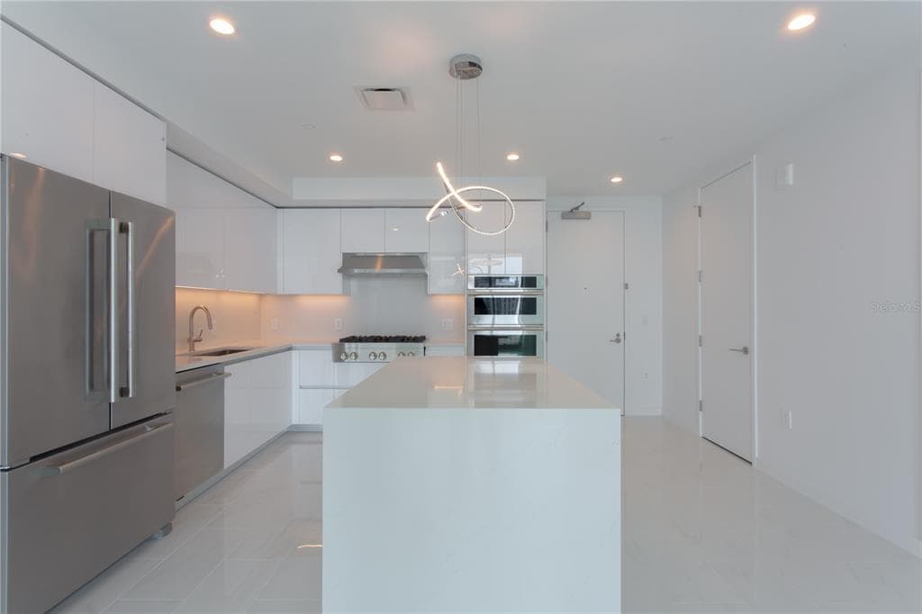 400 CENTRAL AVENUE # 1806, ST PETERSBURG, FL 33701 — zdjęcie 5