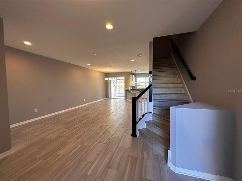 29850 SOUTHWELL LANE, WESLEY CHAPEL, FL 33543 — zdjęcie 3