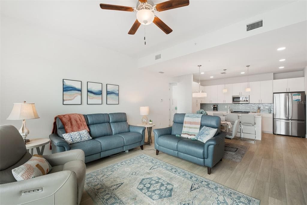 300 150TH AVENUE # 510, MADEIRA BEACH, FL 33708 — zdjęcie 5