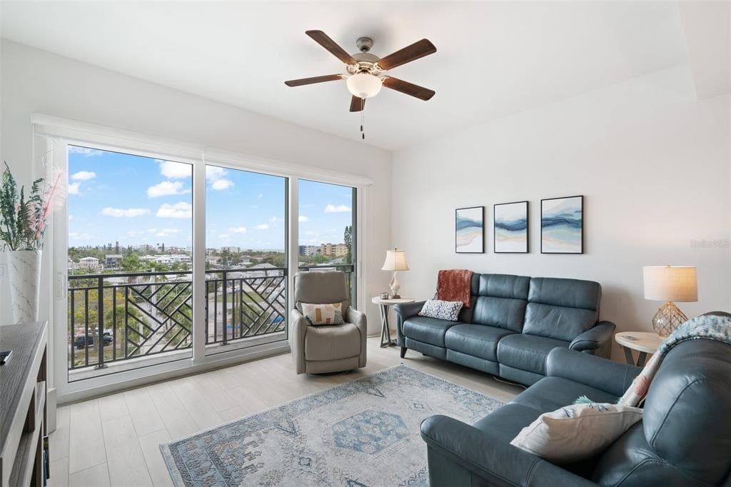 300 150TH AVENUE # 510, MADEIRA BEACH, FL 33708 — zdjęcie 4