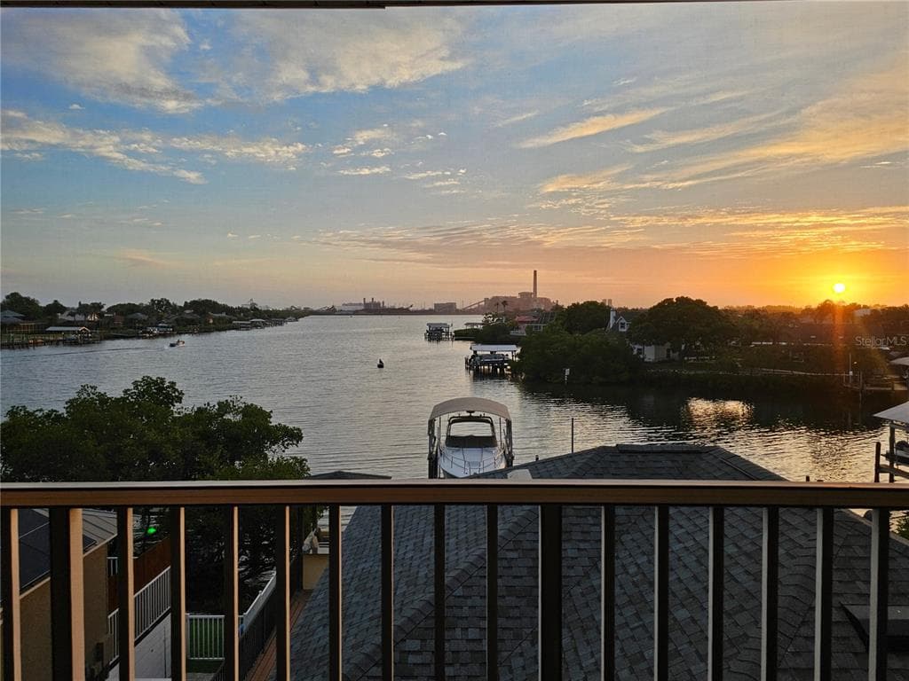 1209 APOLLO BEACH BOULEVARD, APOLLO BEACH, FL 33572 — zdjęcie 2