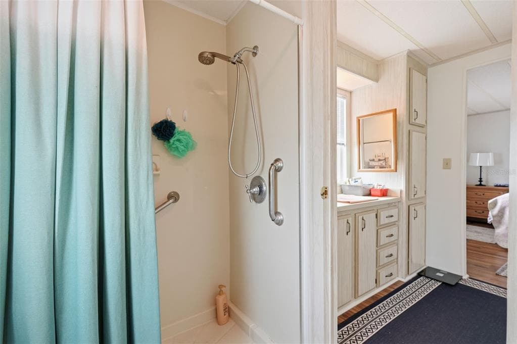 2049 MANOA DRIVE, HOLIDAY, FL 34691 — zdjęcie 5