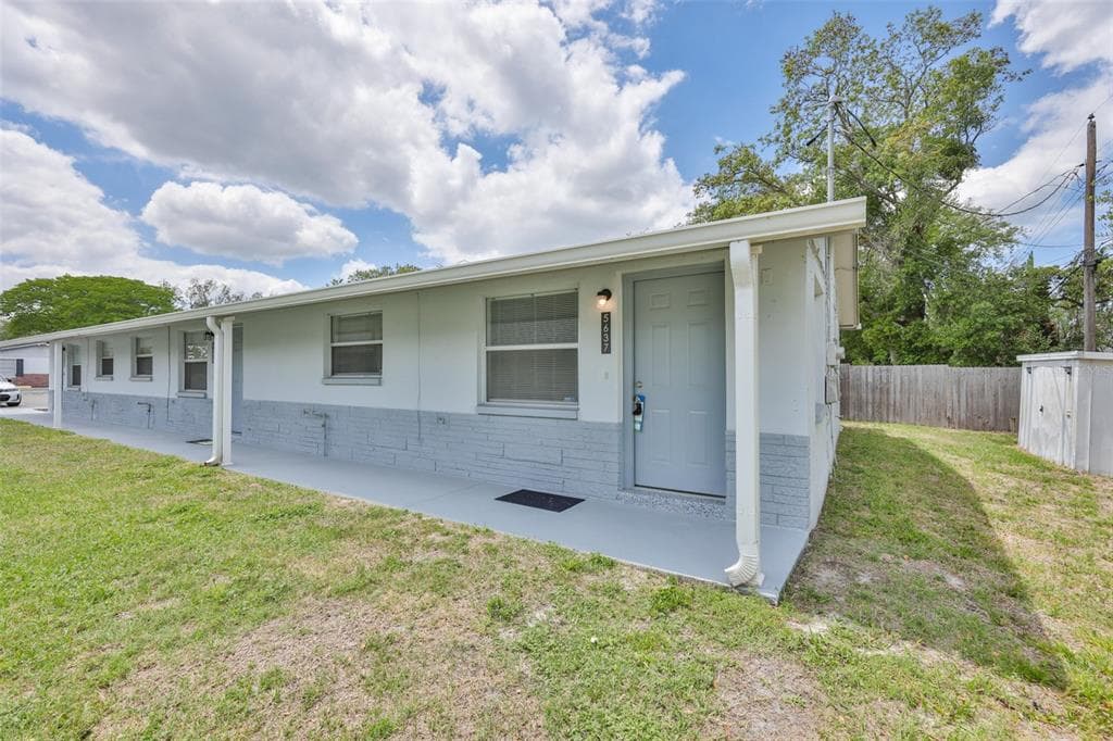 5637 GOLDEN NUGGET DRIVE, HOLIDAY, FL 34690 — zdjęcie 3