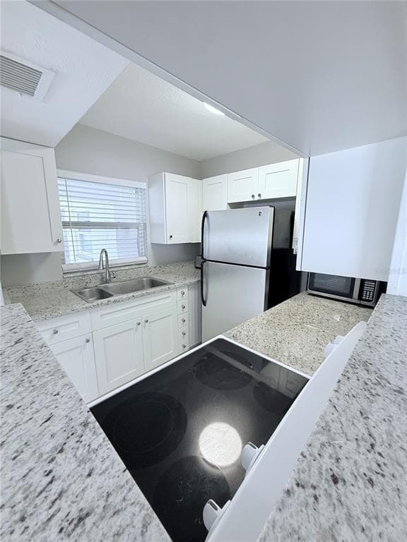 11705 3RD STREET E # 8, TREASURE ISLAND, FL 33706 — zdjęcie 5