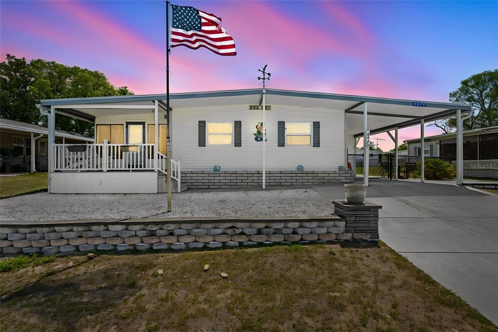 8979 HIGHPOINT BOULEVARD, BROOKSVILLE, FL 34613 — zdjęcie 3