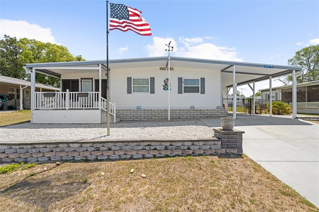 8979 HIGHPOINT BOULEVARD, BROOKSVILLE, FL 34613