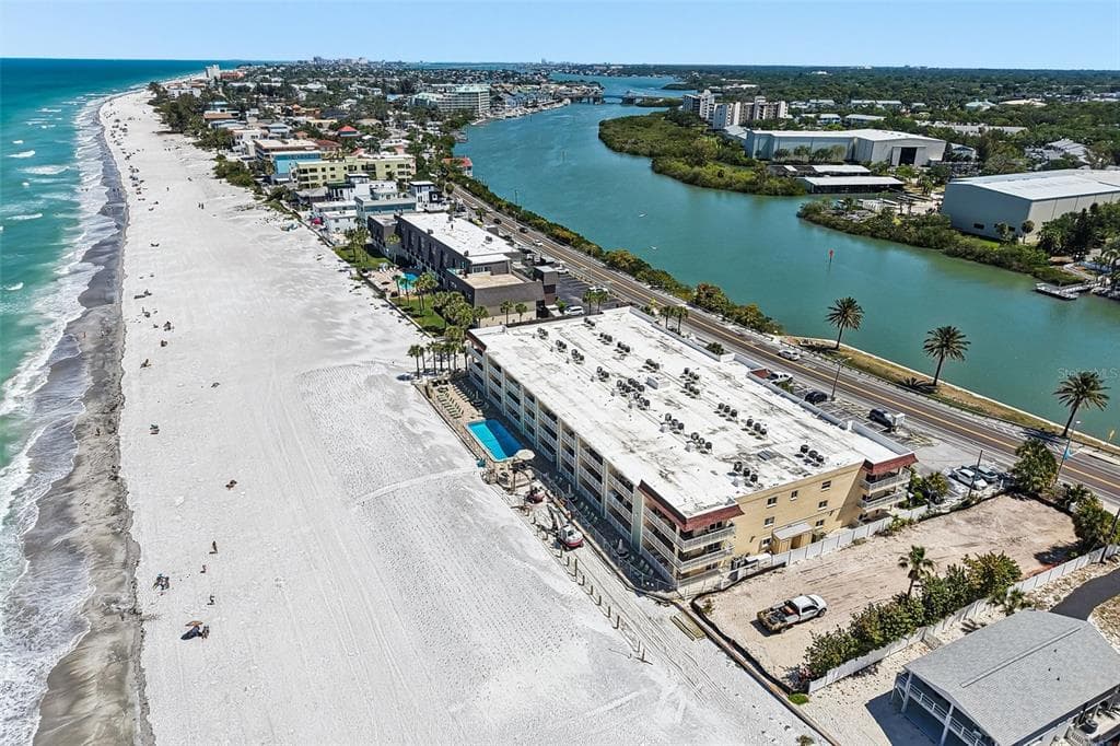 50 GULF BOULEVARD # 301, INDIAN ROCKS BEACH, FL 33785