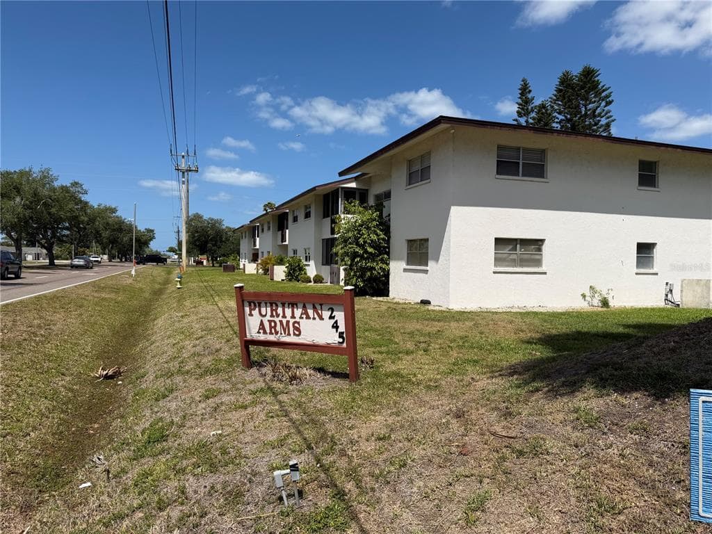 245 CENTER ROAD # 103, VENICE, FL 34285