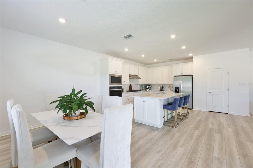 3070 FOREST MEADOW AVENUE, VALRICO, FL 33594 — zdjęcie 2