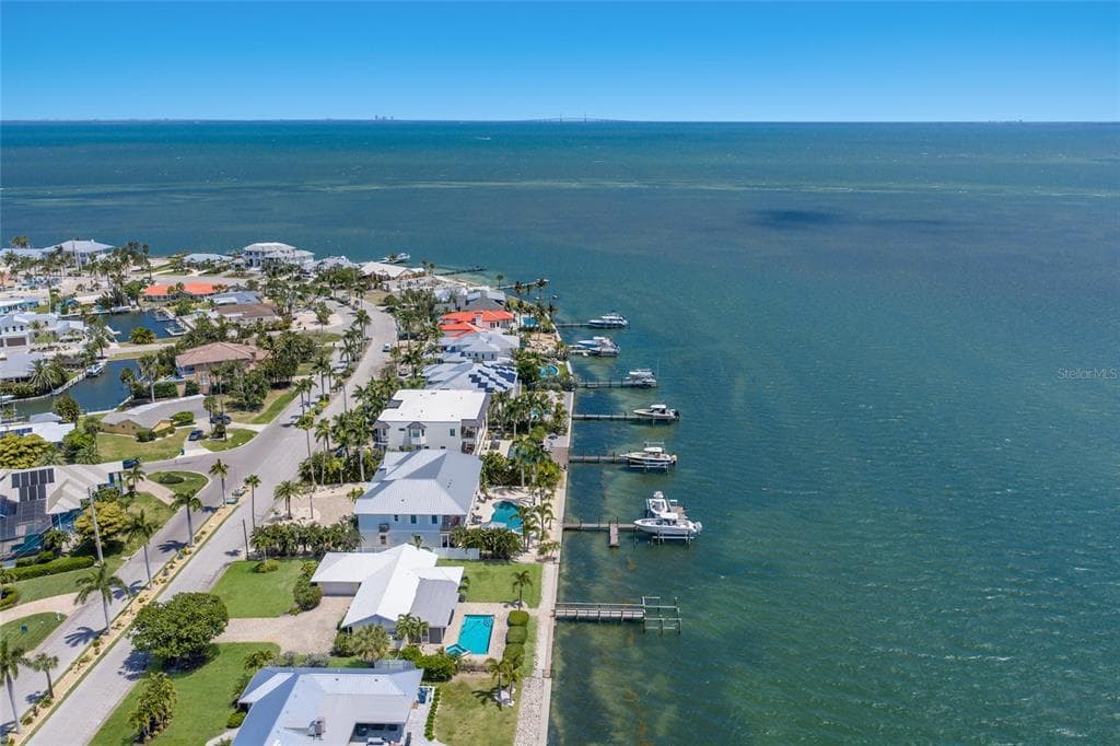 633 KEY ROYALE DRIVE, HOLMES BEACH, FL 34217 — zdjęcie 3