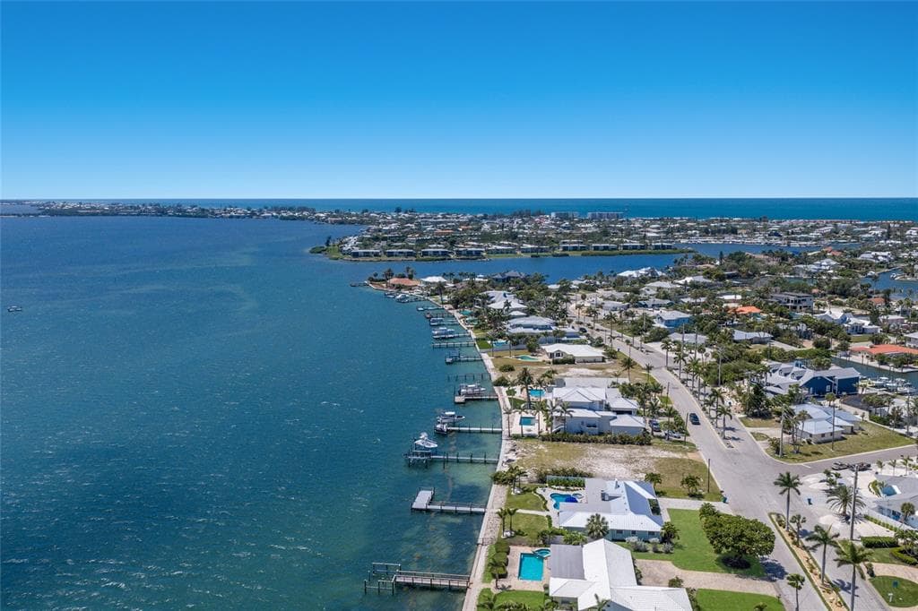 633 KEY ROYALE DRIVE, HOLMES BEACH, FL 34217 — zdjęcie 5