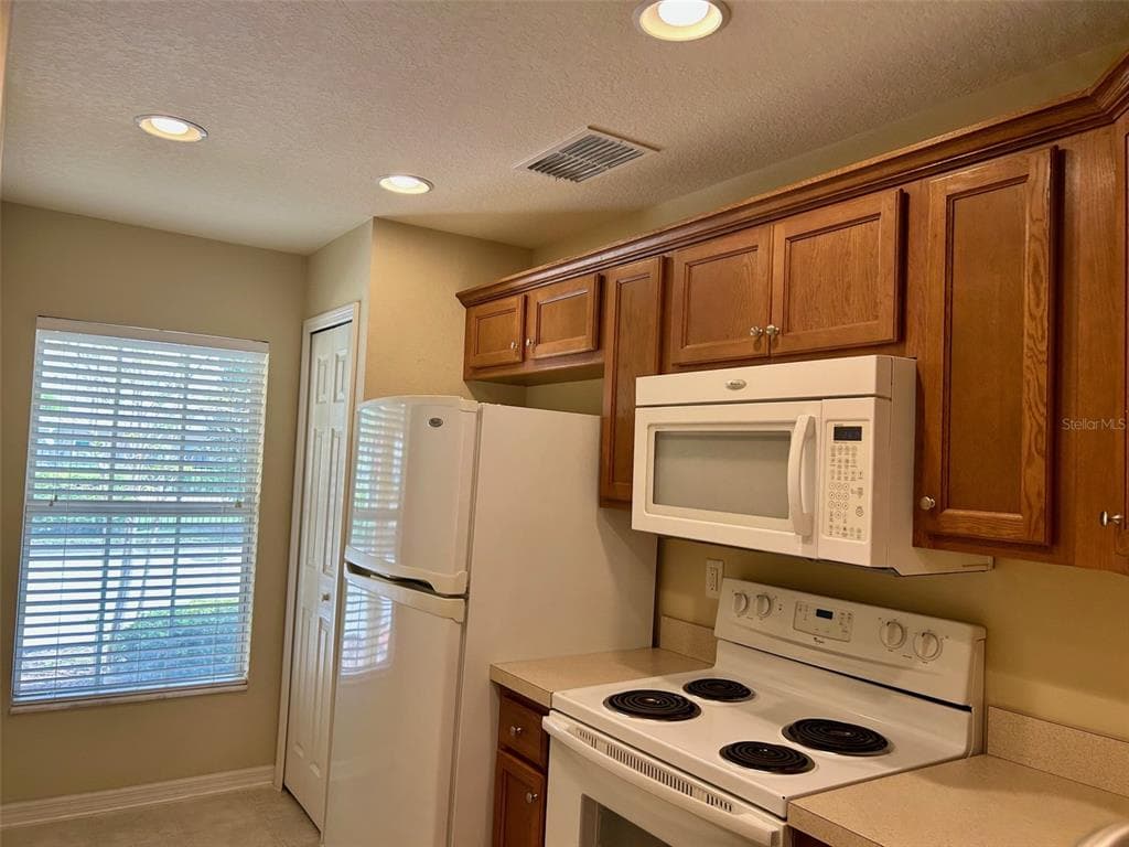 2078 SUN DOWN DRIVE, CLEARWATER, FL 33763 — zdjęcie 4