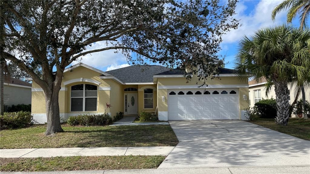 210 41ST STREET NE, BRADENTON, FL 34208