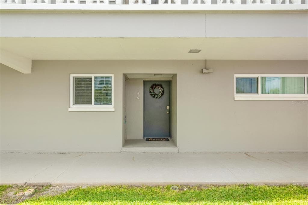 400 LARBOARD WAY # 106, CLEARWATER BEACH, FL 33767 — zdjęcie 4