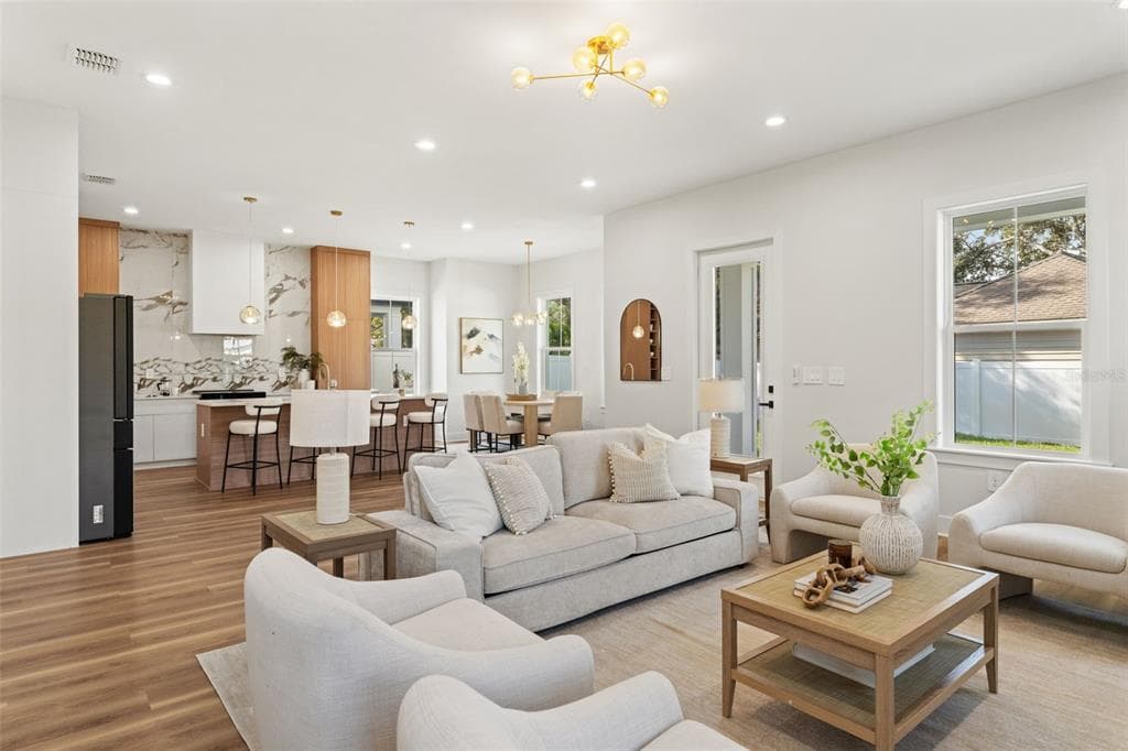 10198 HODSON PLACE, SEMINOLE, FL 33776 — zdjęcie 3