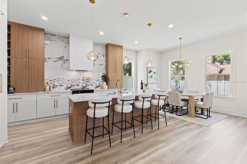 10198 HODSON PLACE, SEMINOLE, FL 33776 — zdjęcie 4