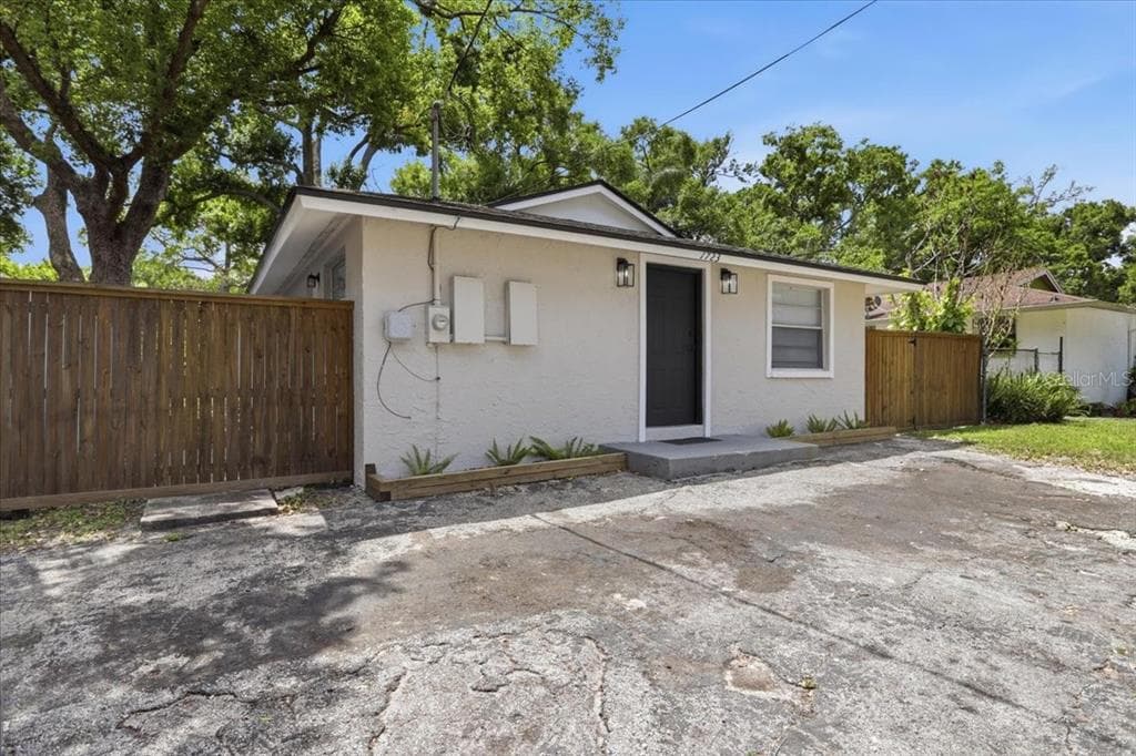 1723 E IDELL STREET, TAMPA, FL 33604 — zdjęcie 2