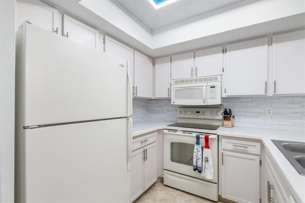 19505 QUESADA AVENUE # C203, PORT CHARLOTTE, FL 33948 — zdjęcie 3