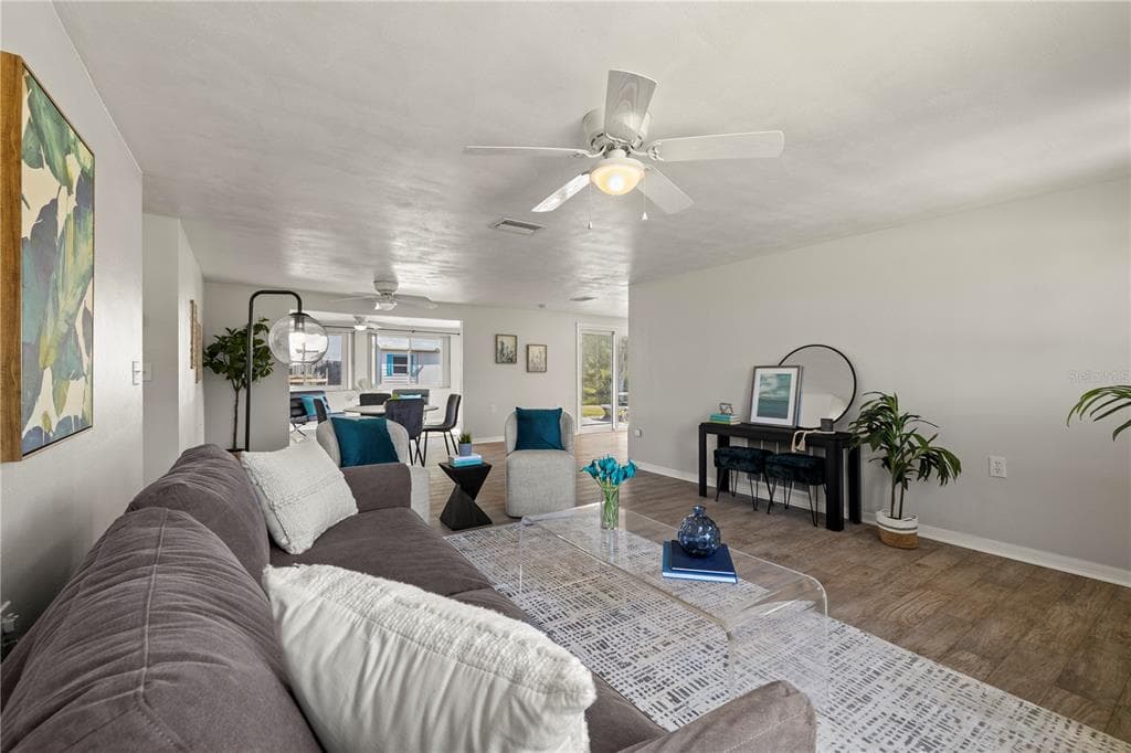 5041 BAY BOULEVARD, PORT RICHEY, FL 34668 — zdjęcie 4
