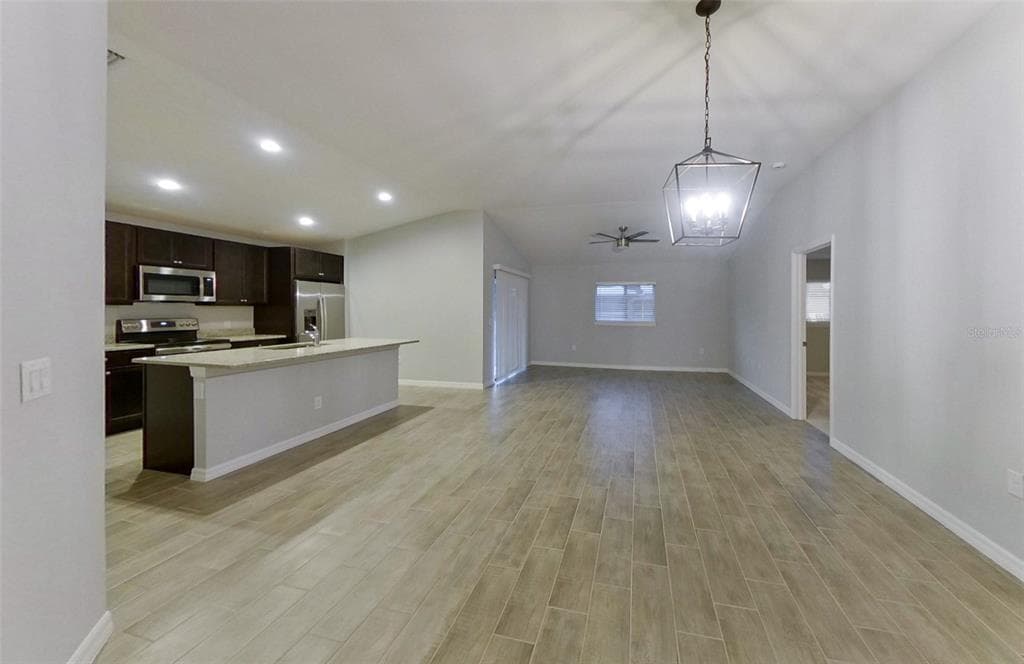 227 PENNFIELD STREET, LEHIGH ACRES, FL 33974 — zdjęcie 2