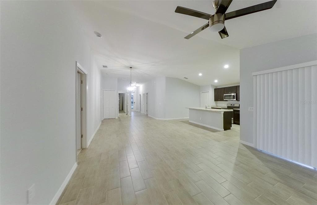 227 PENNFIELD STREET, LEHIGH ACRES, FL 33974 — zdjęcie 5