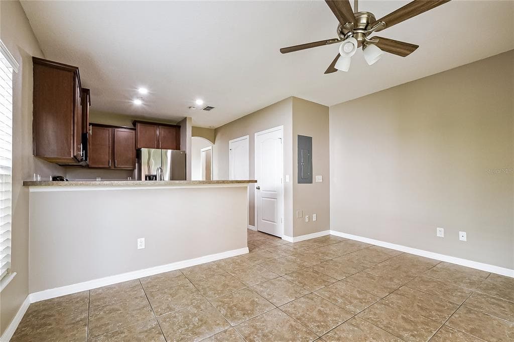 1310 WINDSOR LAKE CIRCLE, SANFORD, FL 32773 — zdjęcie 5