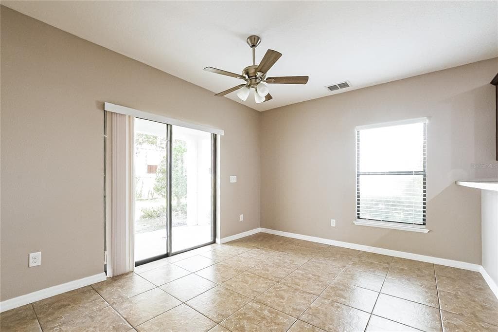 1310 WINDSOR LAKE CIRCLE, SANFORD, FL 32773 — zdjęcie 4