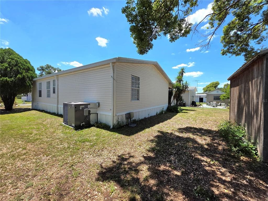 37251 LOIS AVENUE, ZEPHYRHILLS, FL 33542 — zdjęcie 3