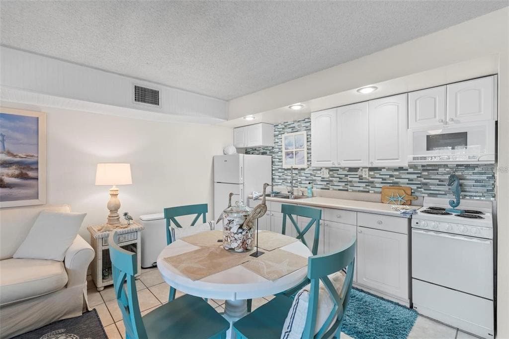 3700 S ATLANTIC AVENUE # 215, NEW SMYRNA BEACH, FL 32169 — zdjęcie 5