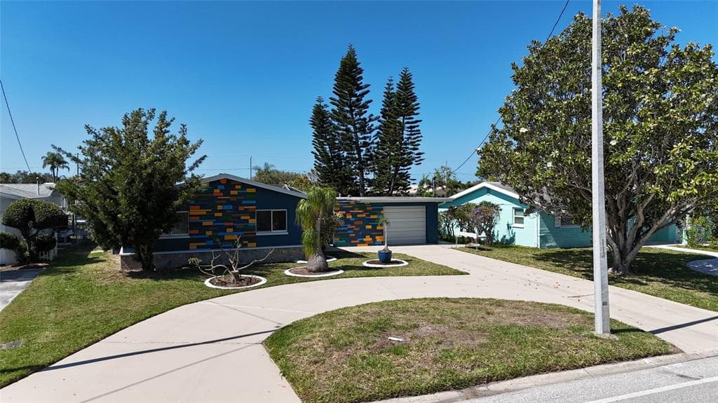 4240 FLORAMAR TERRACE, NEW PORT RICHEY, FL 34652 — zdjęcie 3