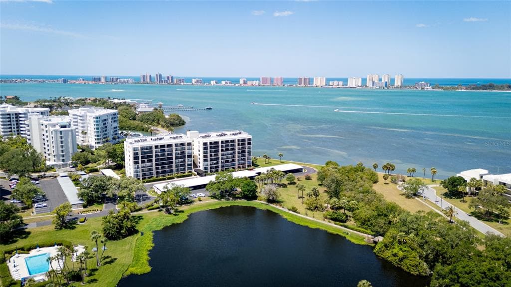 220 BELLEVIEW BOULEVARD # 601, BELLEAIR, FL 33756