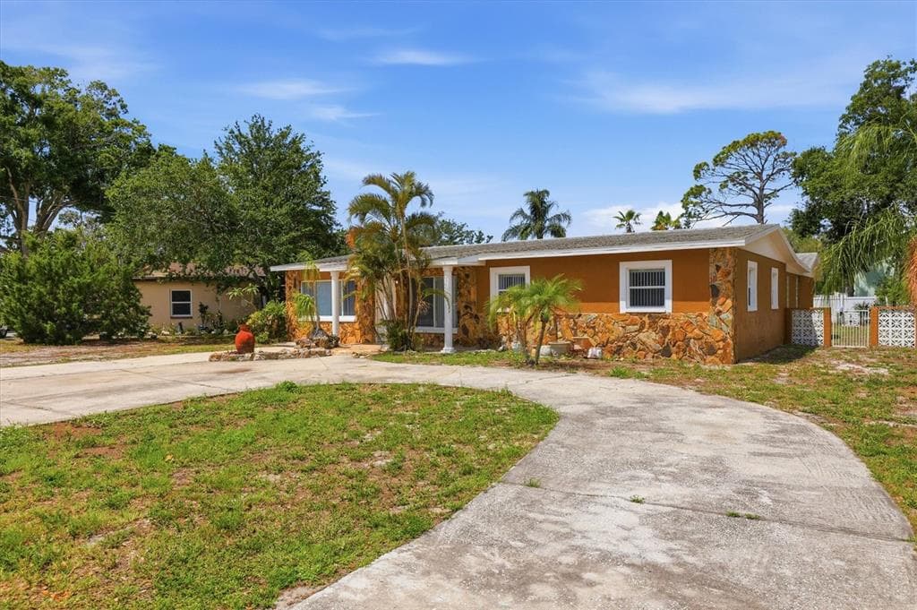 721 BAYSHORE DRIVE, TARPON SPRINGS, FL 34689 — zdjęcie 3